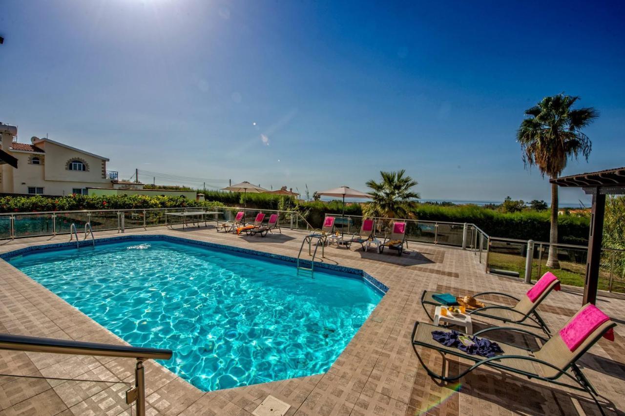 Villa Danae Coral Bay By Villa Plus Peyia Bagian luar foto
