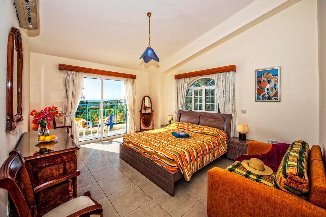Villa Danae Coral Bay By Villa Plus Peyia Bagian luar foto