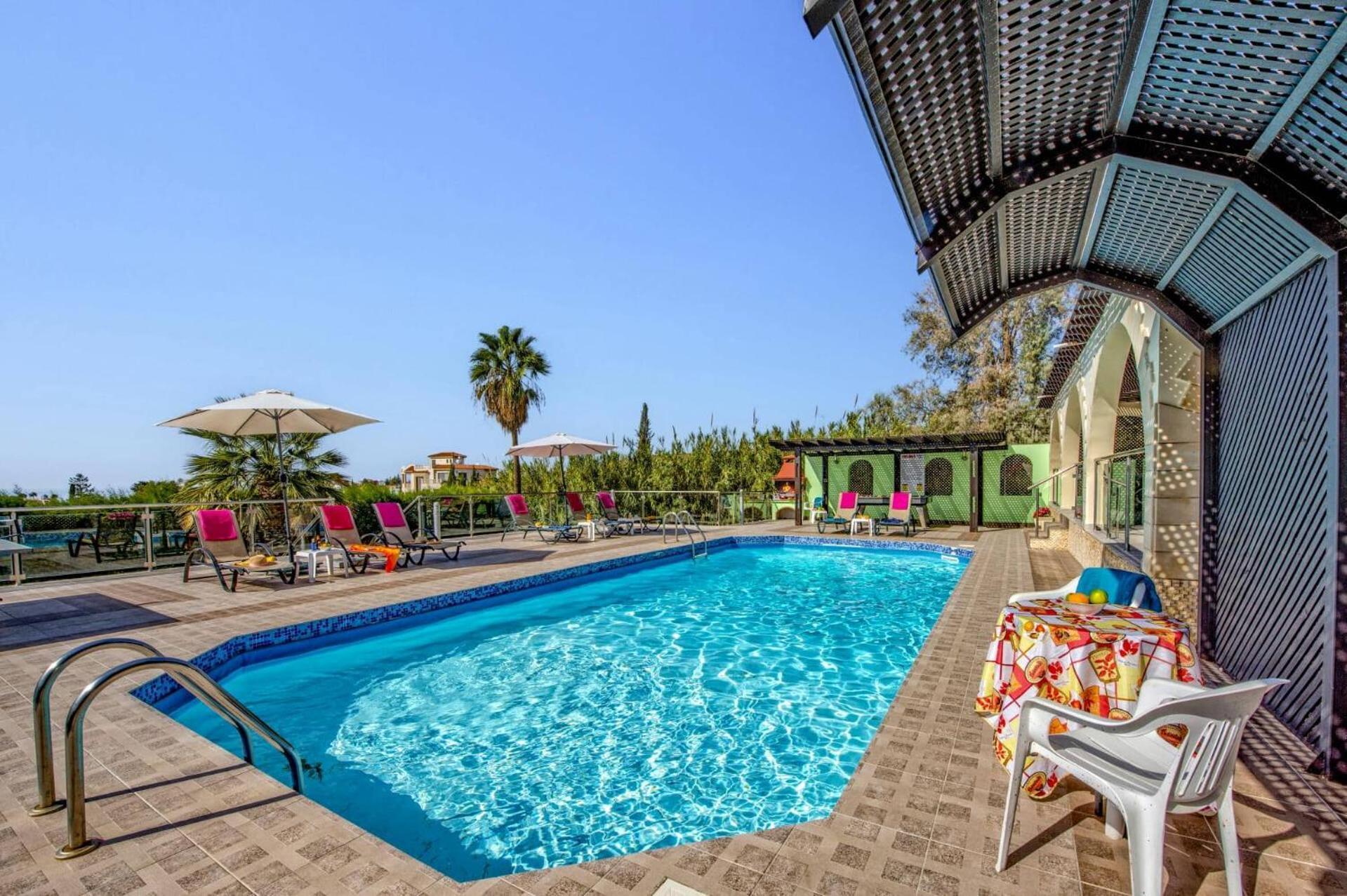 Villa Danae Coral Bay By Villa Plus Peyia Bagian luar foto